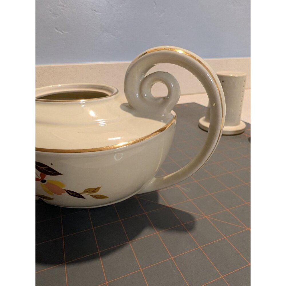 Halls Superior Autumn Leaf Aladdin Teapot Gold Trim Infuser - Picture 11 of 16